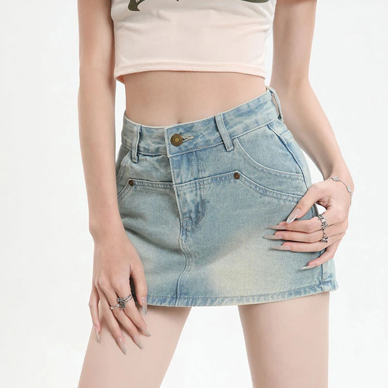 High-waisted denim light-colored skirt female 2024 new a-line skirt small hot girl shorts package hip skirt pants bustier