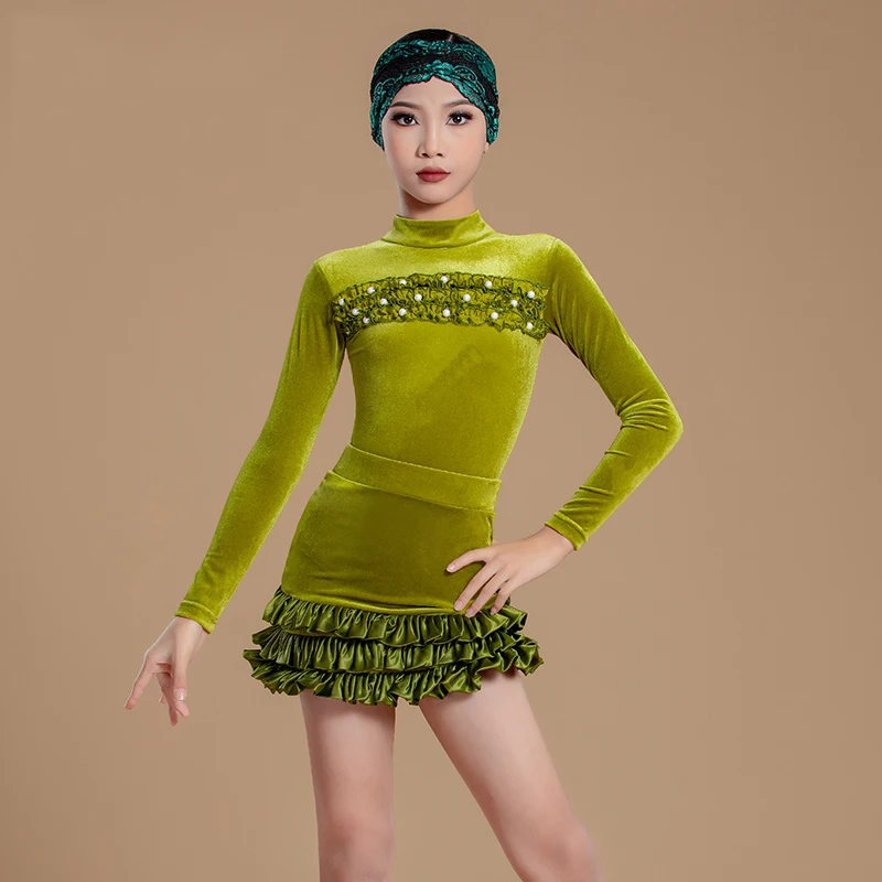 2024 Latin Dance Performance Costumes For Girls Green Long Sleeved Velvet Split Skirts Suit Chacha Rumba Latin Dress DN19332