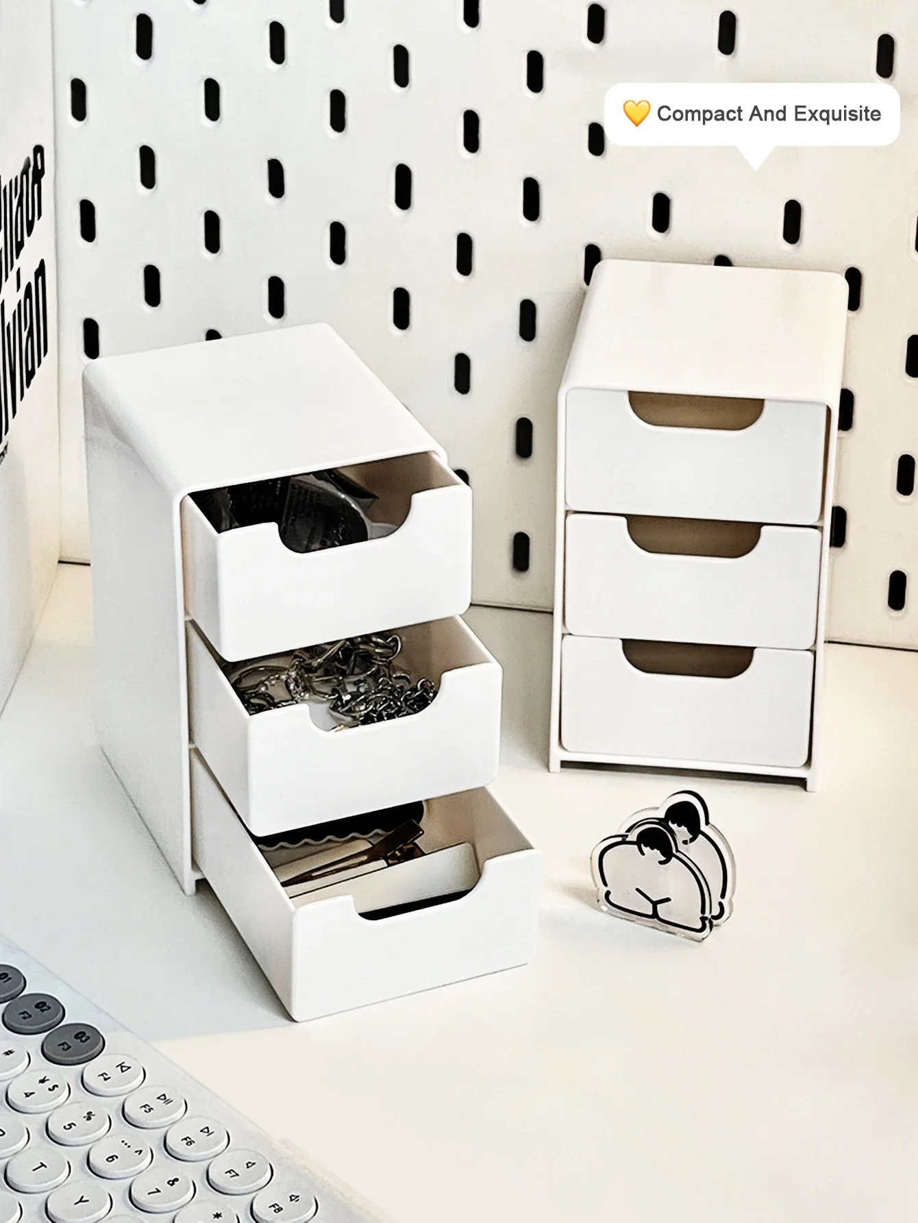 

Mini Desktop Storage Box, Drawer Style Hand Account, Miscellaneous Items Sorting, Three-Layer Partitioned Jewelry Storage