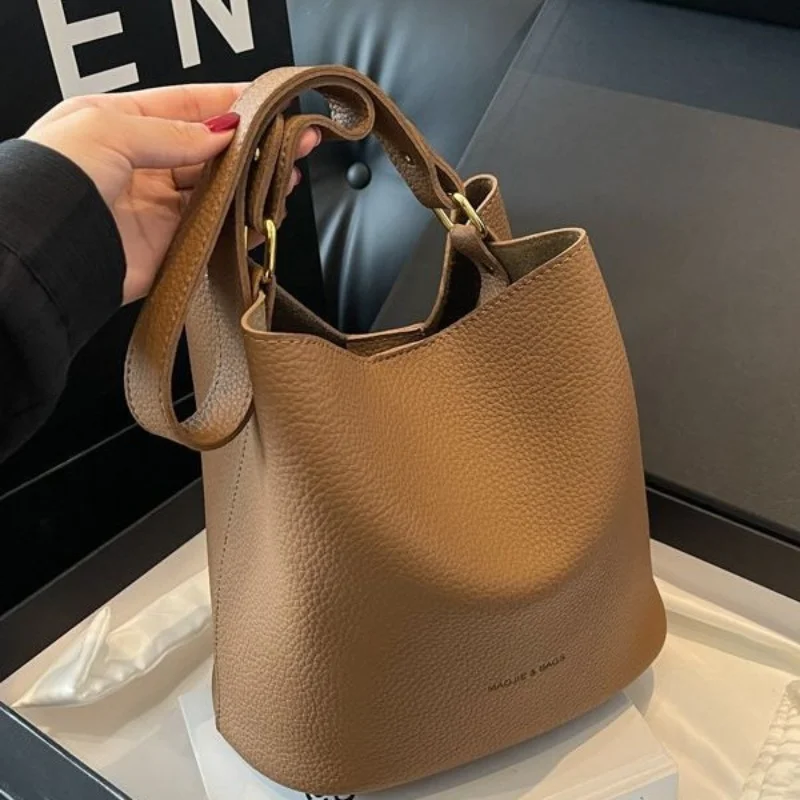 

Трендовые брендовые роскошные дизайнерские женские сумки 2025 года, женские сумки, однотонная сумка-ведро для женщин, сумки через плечо, сумки-тоут