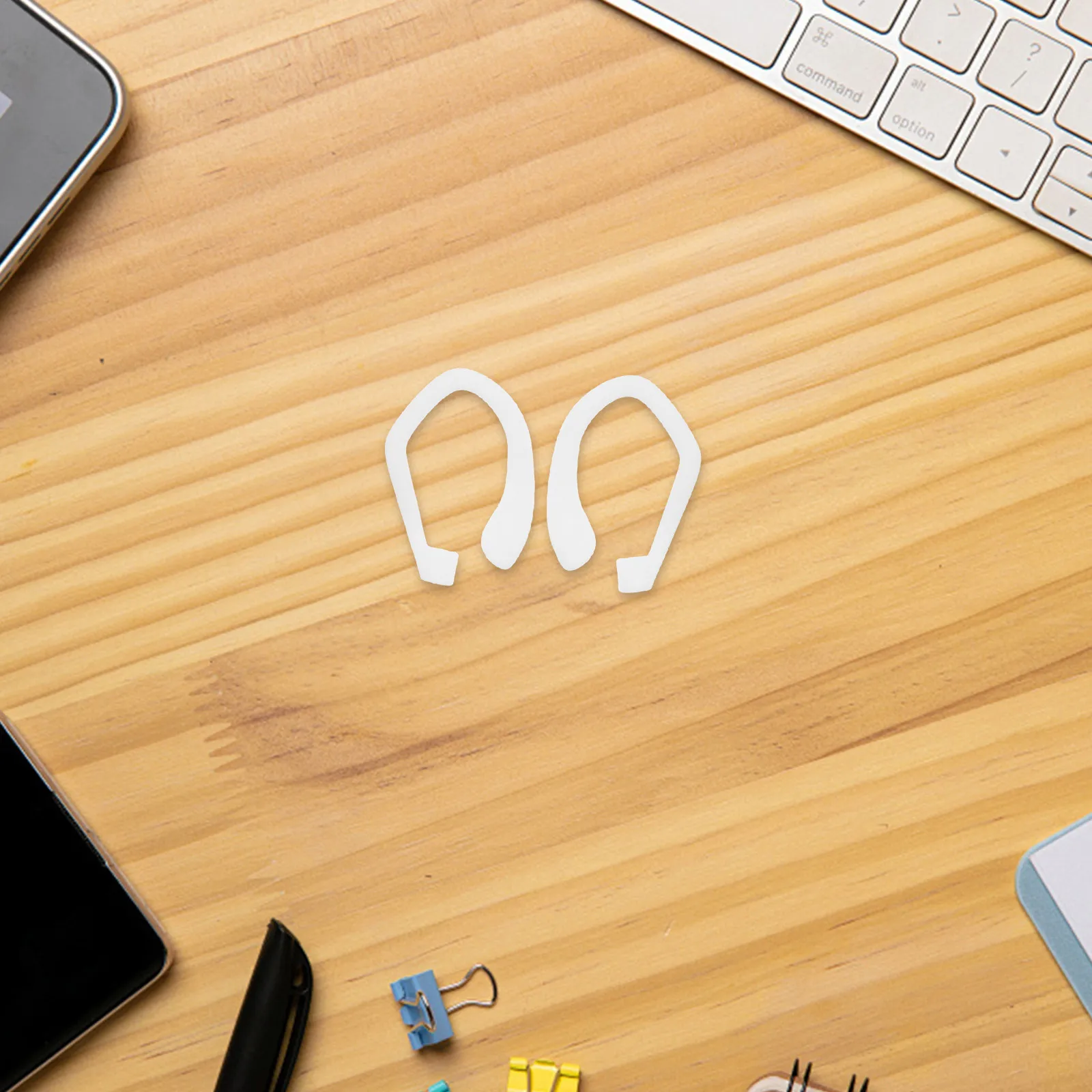 

1Pair Earhook Accessories Replacement Silicone Earbuds Anti Slip Secure Fit for Running Jogging Cycling Gym Earphones