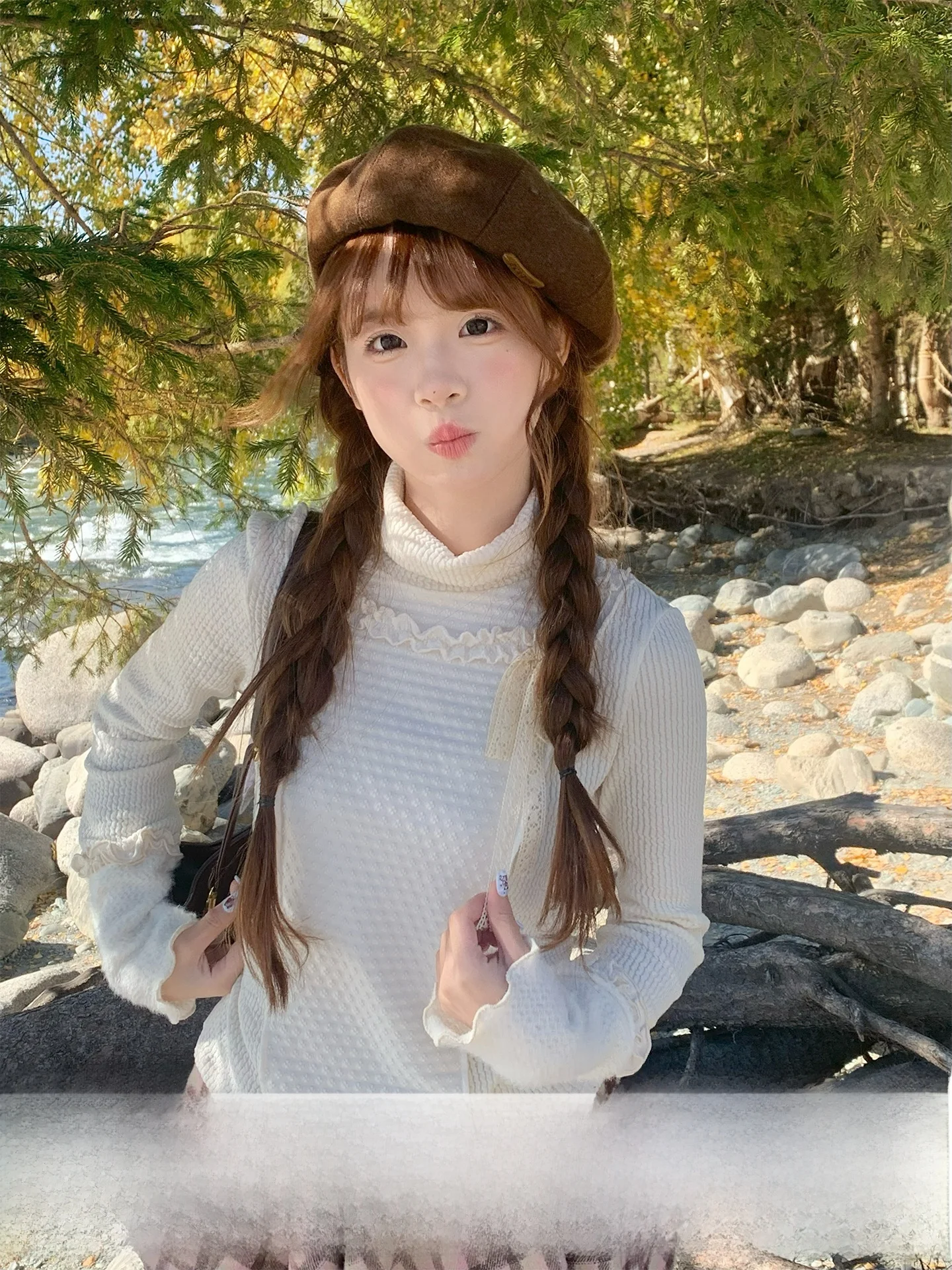 

Sinsingirl с высоким воротником и кружевной лоскутной отделкой Base irt Внутренняя одежда Зимний сезон Повседневная футболка с длинной подставкой