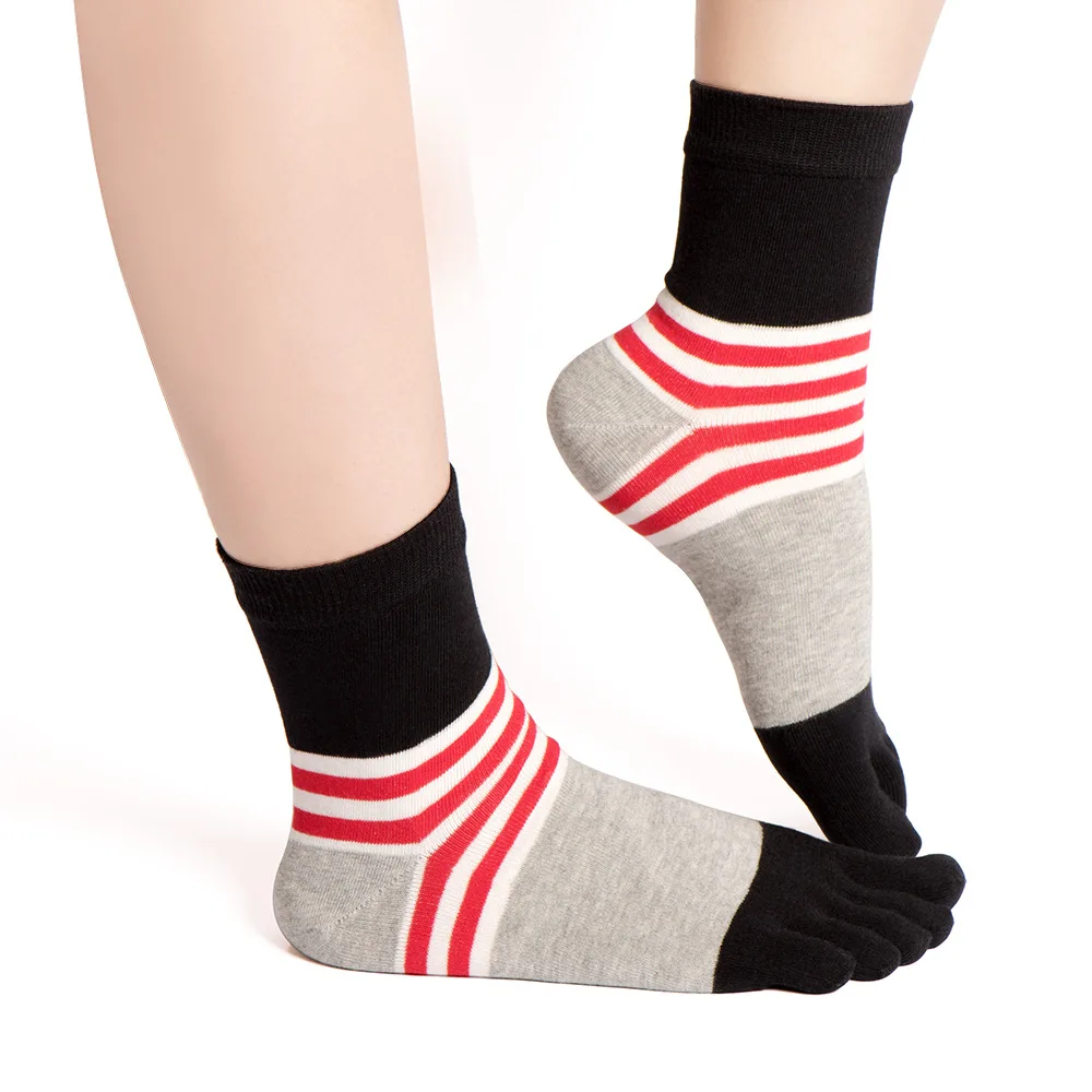

5 Pairs Young Fashion Striped Split Toe Socks Soft Combed Cotton Business Sport 5 Finger Socks Short Mens Womens Crew Calcetines