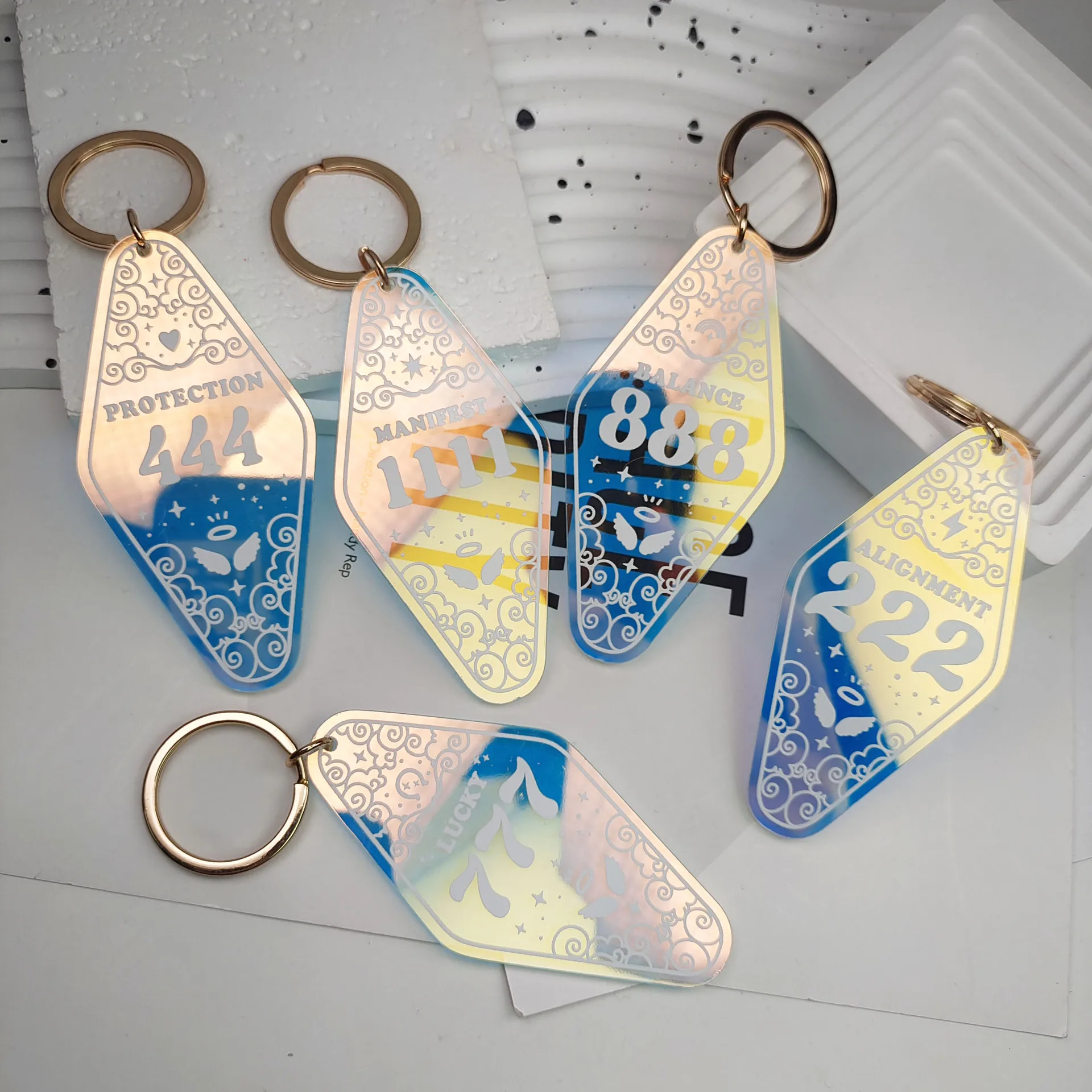 European and American Acrylic Fantasy Discolour Rhombus Cool Blue Car Keychain Accessories Korean Bag Pendant Key Ring Unisex