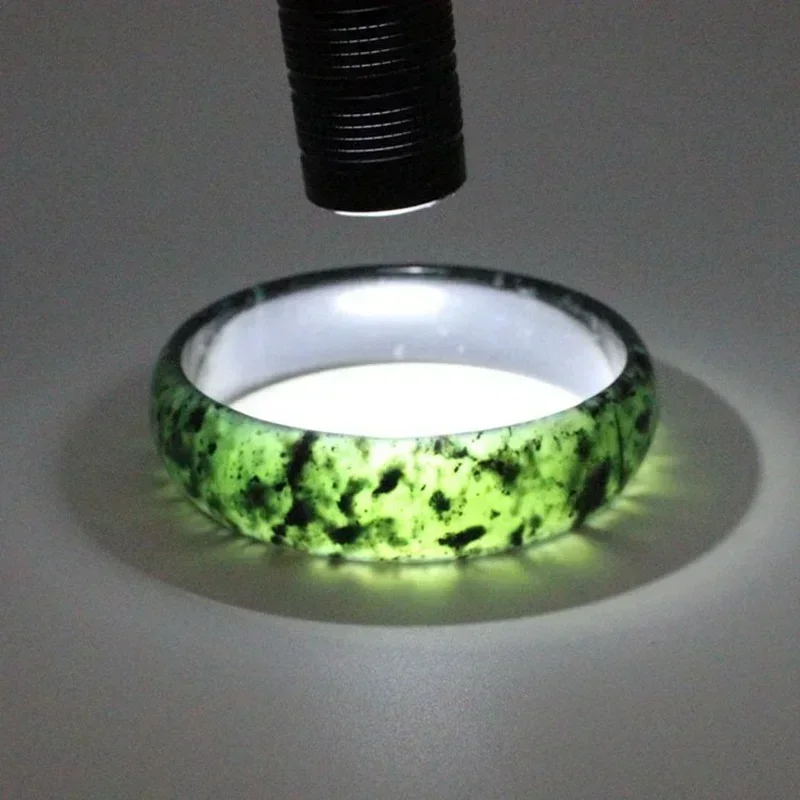 الطبيعية الأخضر الداكن سوار مرصع باليشم الطب حجر أنثى سوار من اليشم اكسسوارات أساور للنساء الإسورة سوار