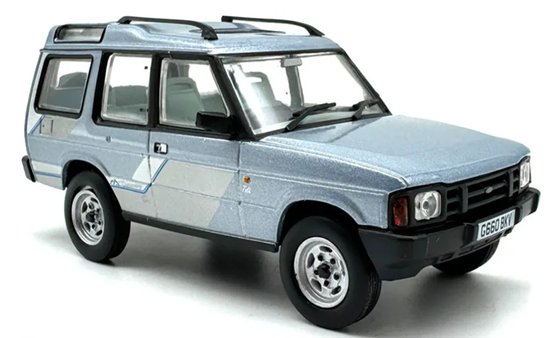 1/43 New Arrival Special Price Diecast Metal British Classic First Generation Off-road Car Model Furniture Display Collection