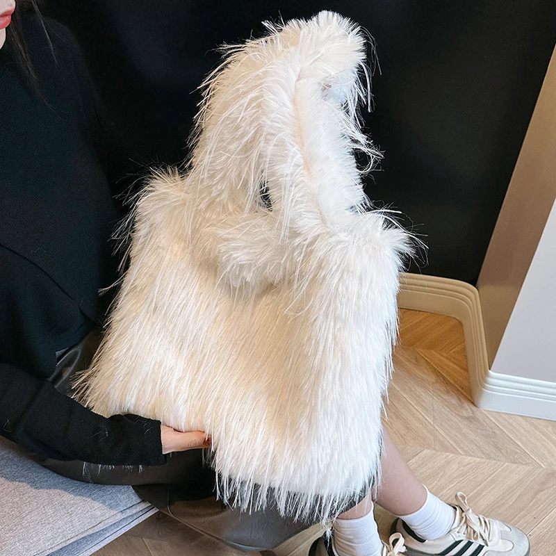 Fashion Y2K Large Capacity Fluffy Plush Tote Bag Solid Color Long Plush Tassal Faux Fur Shoulder Bag Luxury Warm Shopper Purses