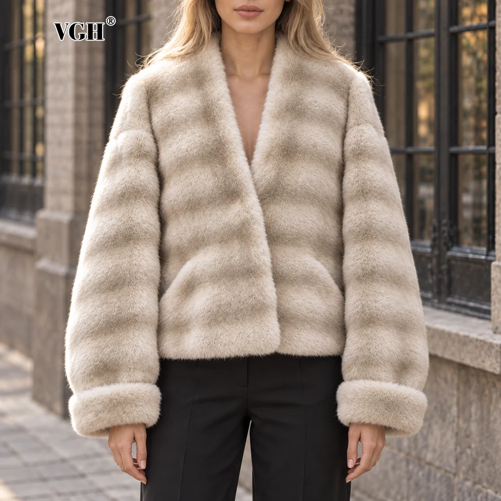 VGH Chic Faux Fur Jacket for Women V Neck Fluffy Coat Long Sleeve Turn Up Cuff Warm for Winter Casual Daily Streetwear Outfit
