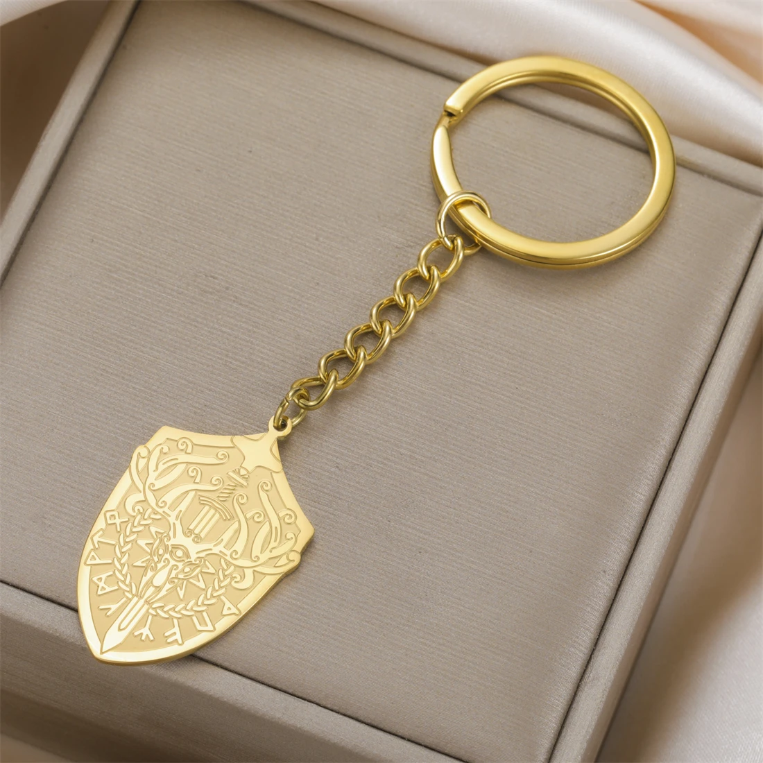 1pc Viking Deer Head Sword Shield Keychain Stainless Steel Mysterious Norse Odin Runes Keyring for Women Men Jewelry Gift