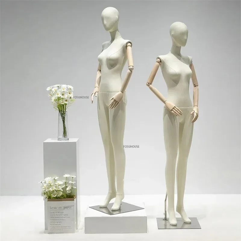 

Korean Style Flat Shoulder Right-angle Shoulder Female Mannequins Clothing Store Model Props Window Mannequin Body Display Stand