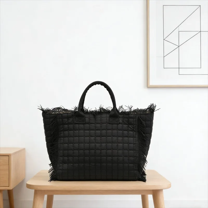 

2026 Oxford Solid Color Zipper Tassel Casual Tote High Quality Large Capacity Versatile Shoulder Bags Daily Leisure Handbags