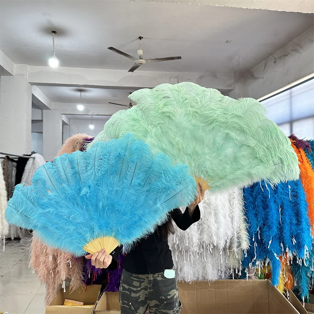 

1PCS Blue Ostrich Feather Fan 13-Bone Mint green Pluma Fan Handmand Floding Performance Props Ostrich Feather Fans 100 130CM