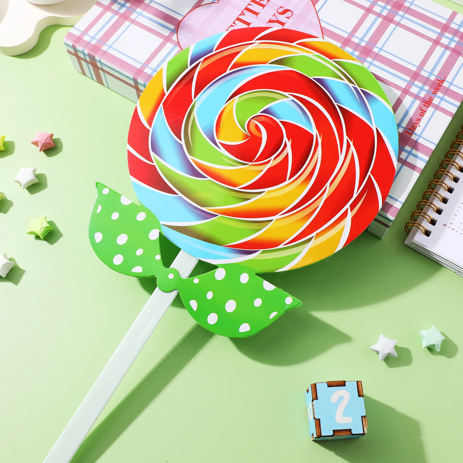 

2Pcs Lollipop Props Fake Lollipop Decorative Ornaments Playful Colorful Props for Photography Cosplay Party Supplies