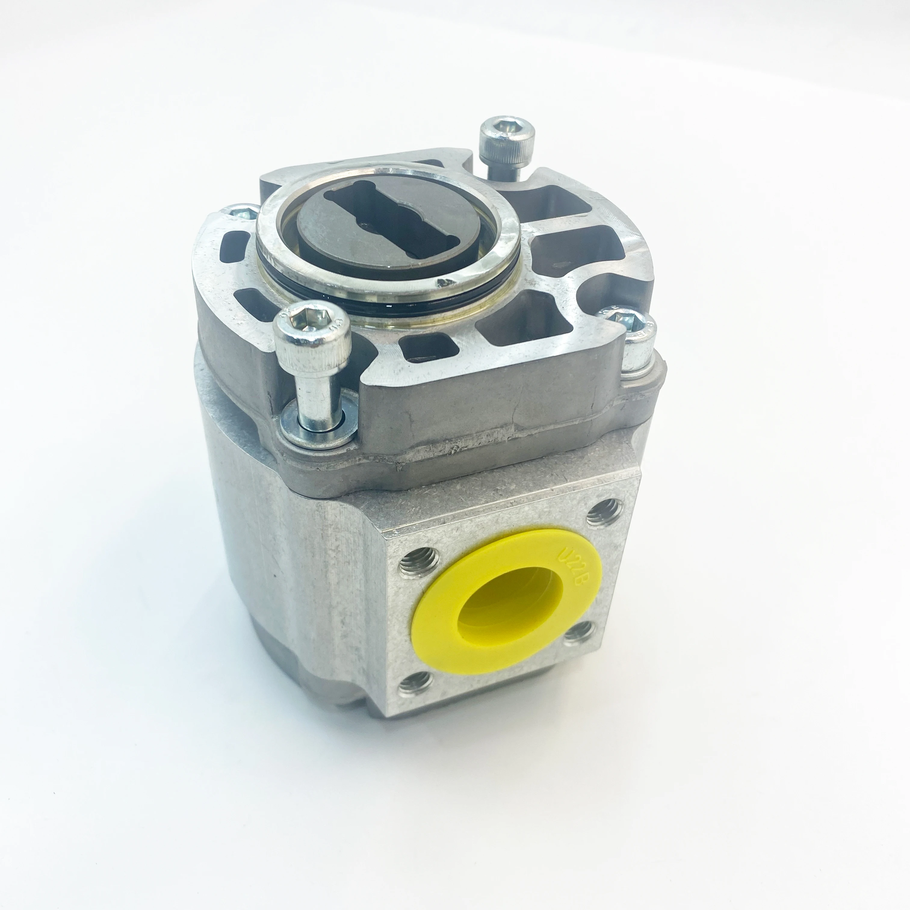 

Linde Forklift Gear Pump - Part No. 0009810423 - Fits 336 Series E20/E25/E30
