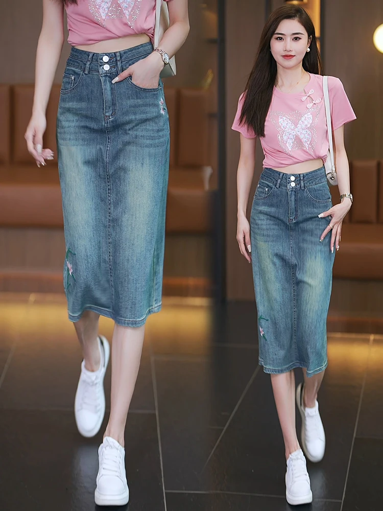 

Embroidered Denim High Waist Slim A-Line Skirt Women's Spring Summer New Style Korean Version Straight Cut Bodycon Midi Skirt