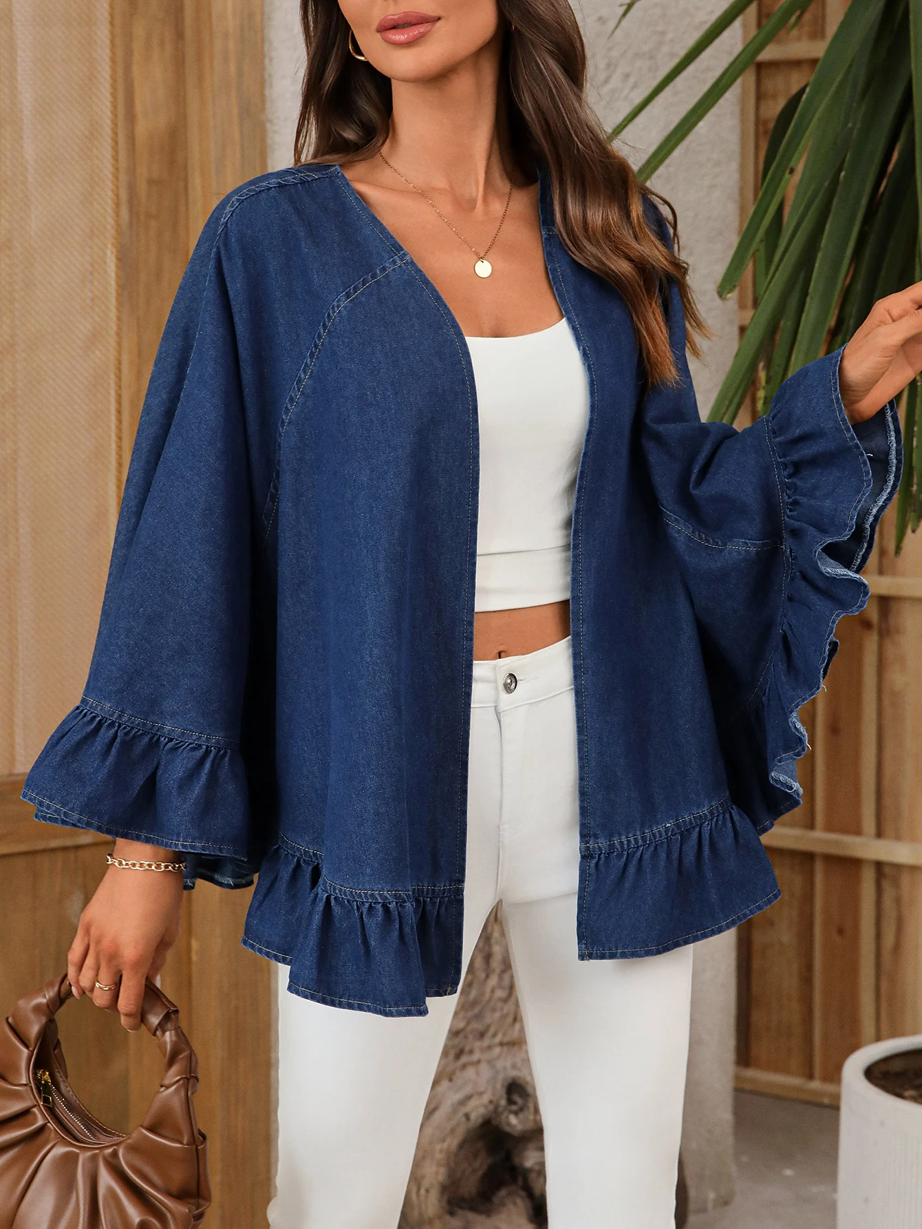 معطف سترة فضفاض للنساء من قماش الدنيم المكشكش باللون الأزرق الداكن