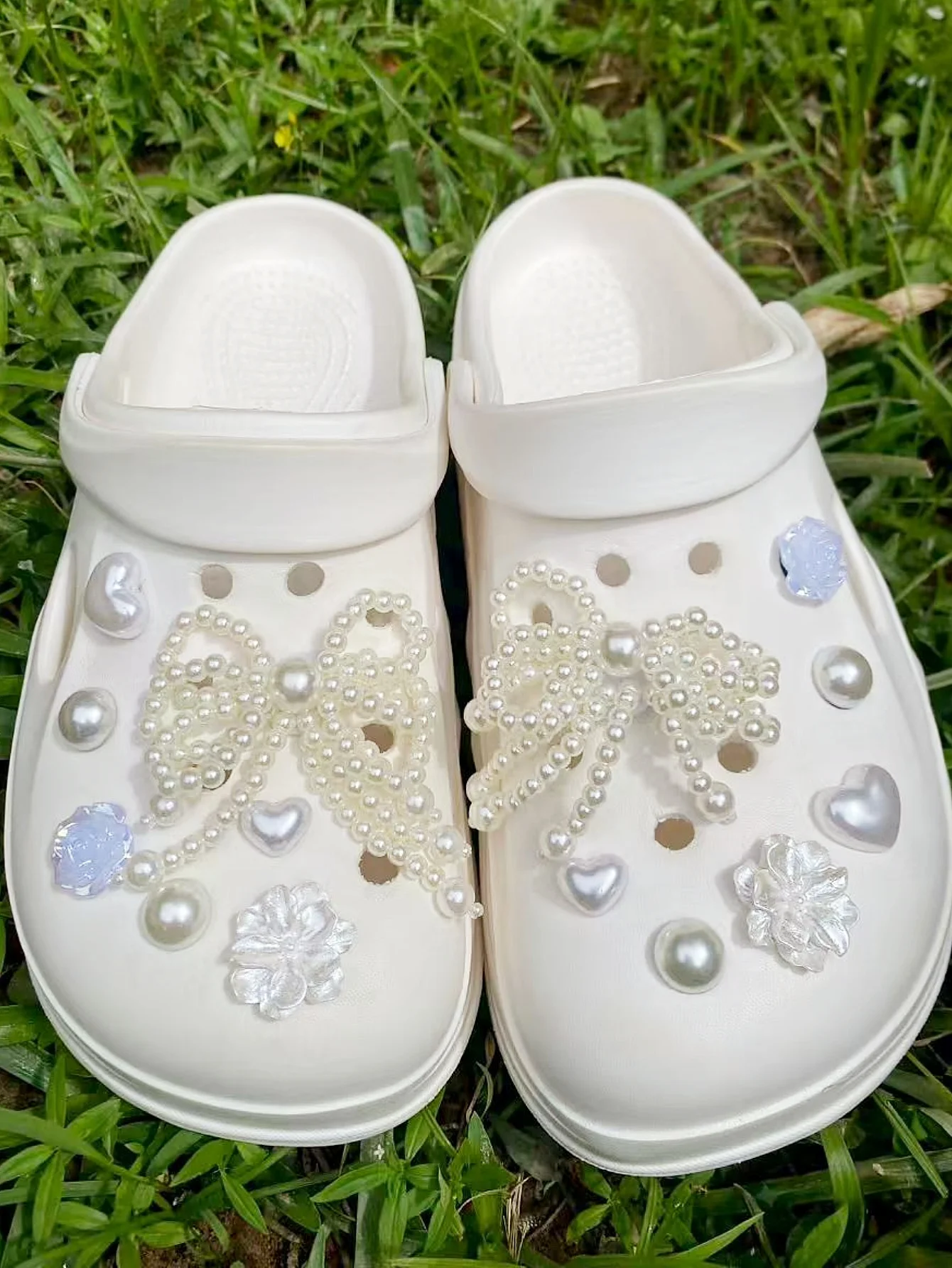14 pieces of pearl bows, hearts, ABS pearls, roses, flower shoe buckles DIY decorations, multi-functional shoe clip accessories image 2