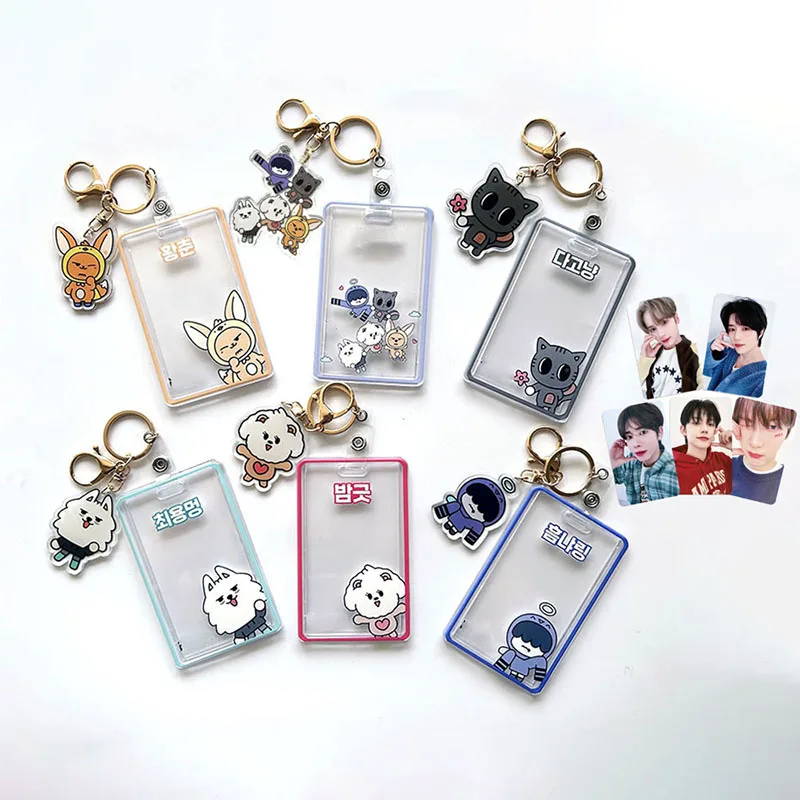 

2Pcs/Set KPOP Soobin Beomgyu Card Holder Keychains LOMO Cards Yeonjun Taehyun Photos Diaplay Acrylic Cards Case Fans Collection