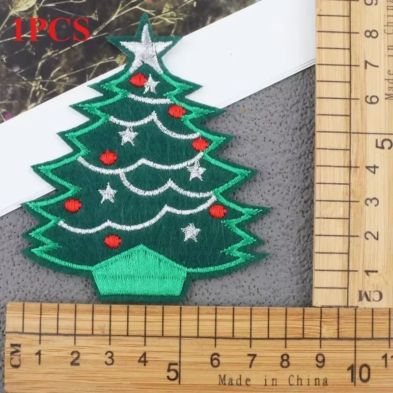 Christmas Series Embroidery Cloth Sticker Cartoon Christmas Elk Snowflake Patch Sticker Ironing Sequins Embroidery Chapter Boy