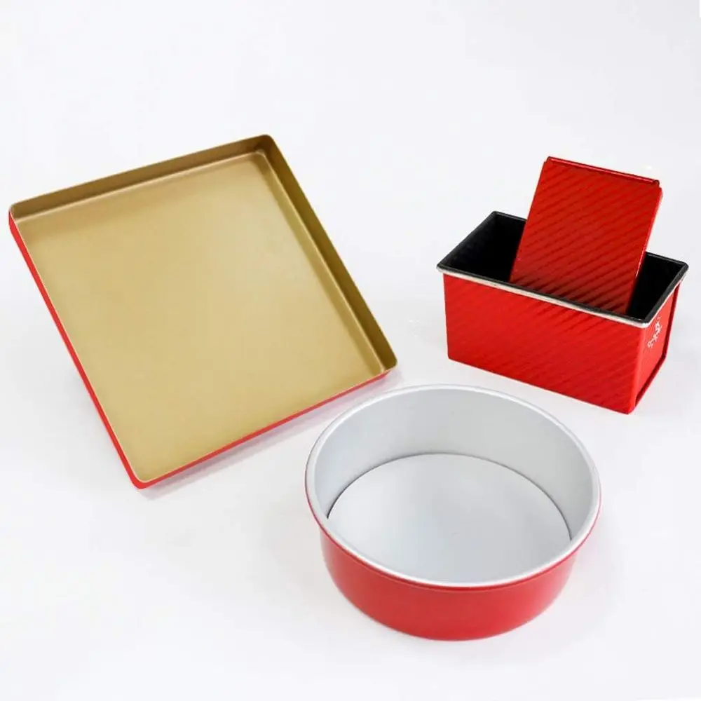 

3-Piece Red Non-Stick Aluminum Cake Pan Set with Removable Bottom, 8 and 6 Sizes