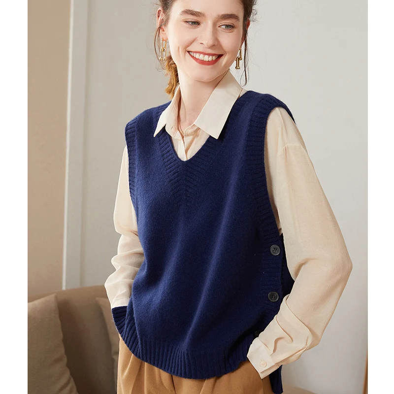 24 Autumn and Winter 100% Pure Cashmere Waistcoat Female Sleeveless Sweater With Vest Loose Wool Vest V-neck Knitwear Female