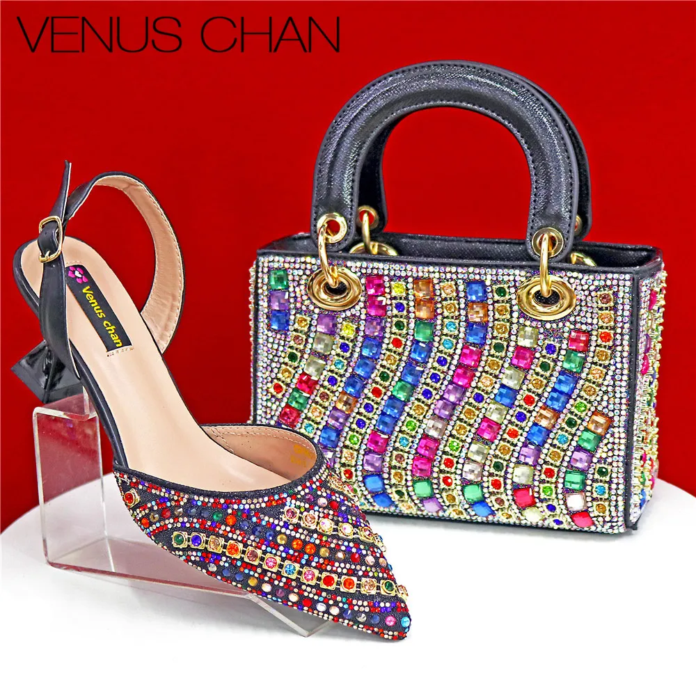 

Товары для зрелых сладких пятен Ослепительные мечты: туфли на высоком каблуке со стразами и коордированная сумка для вневременного стиля