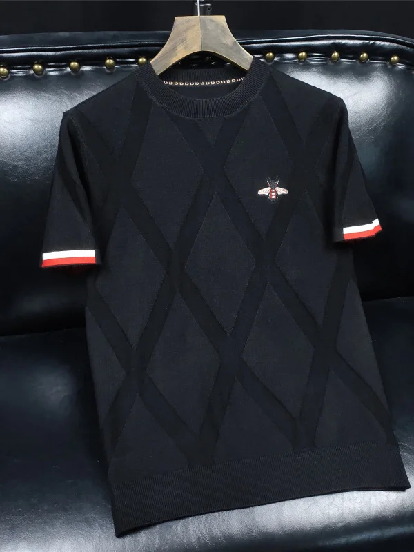 

2025 Autumn Winter Men's Slim Fit Knitted Base irt f Sve round Ne ort Sve Woolen Sweater Faionable Ci Casual