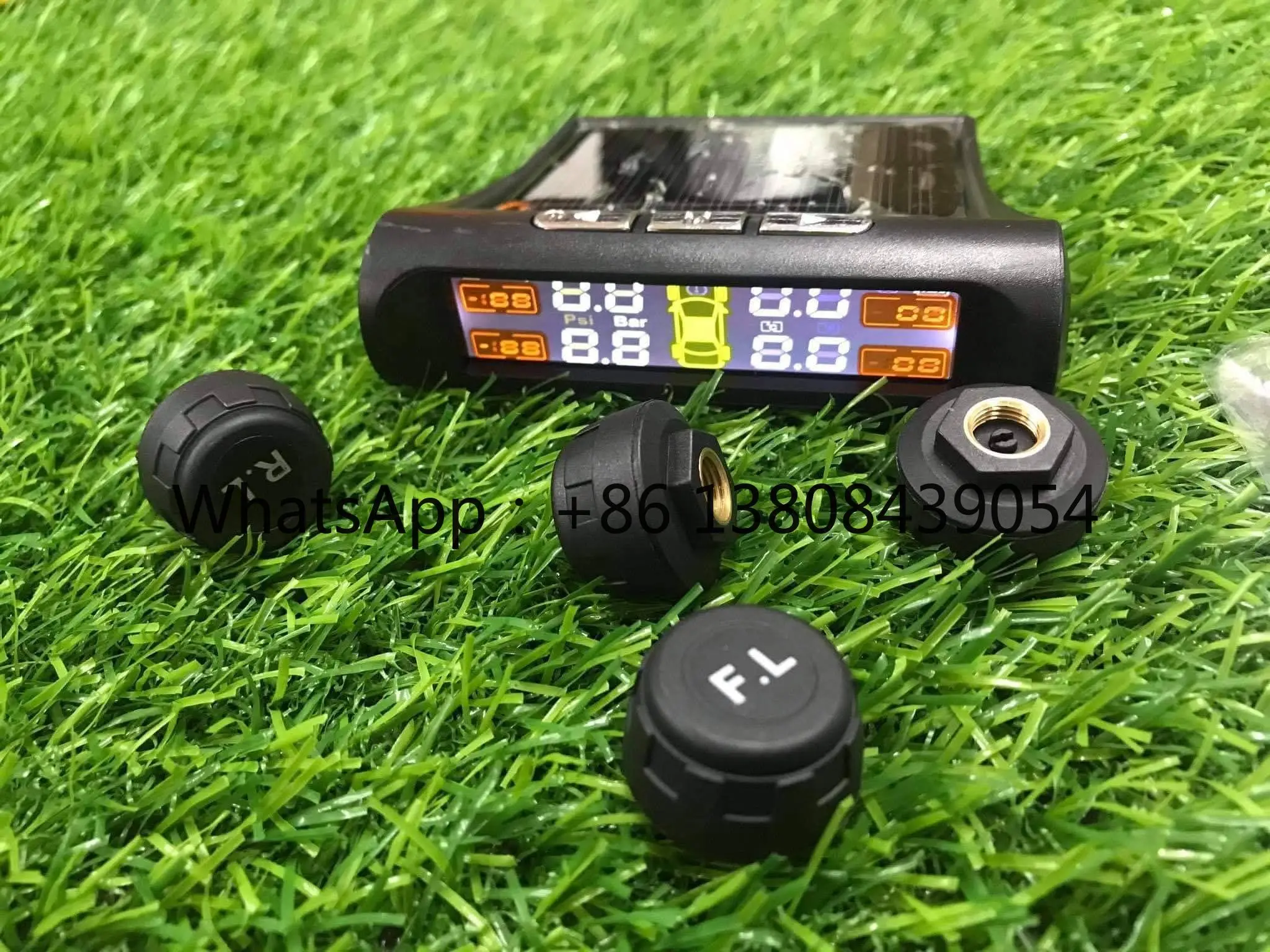 

System Wireless LCD Display External Tyre Sensors for 4 Wheels Cars Universal Solar TPMS Hot Selling Tyre Pressure Monitoring