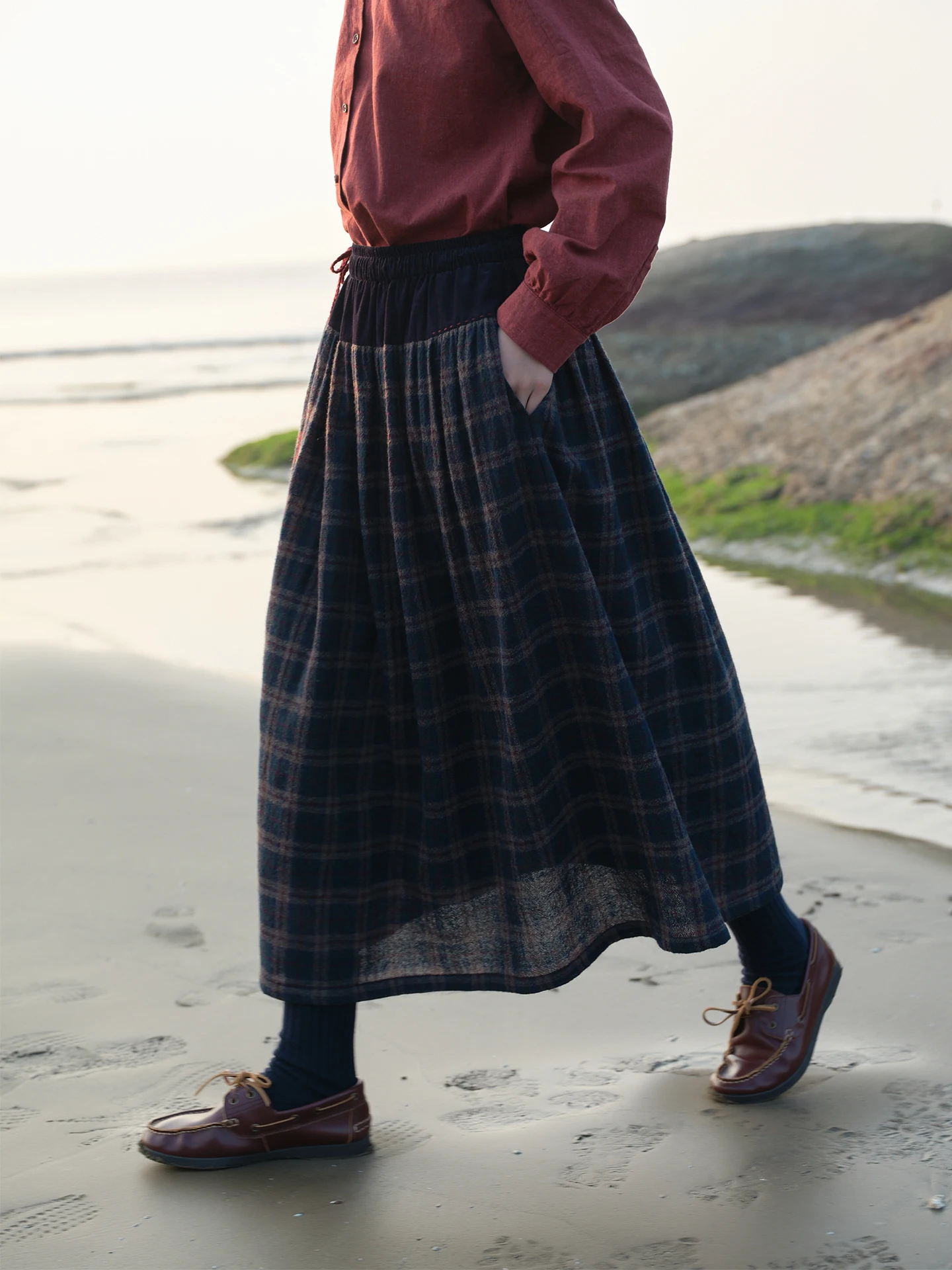 

Юбка ZBWY из шерстяной ткани с сильным кручением, в клетку, на хлопковой подкладке, в двух цветах, повседневная, с высокой талией, А-силуэт, свободного кроя