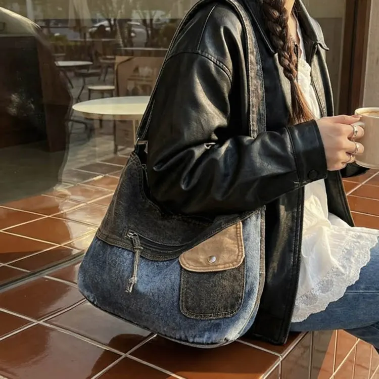 

Новая популярная женская сумка-тоут из выстиранного денима 2026 года, модная сумка для поездок на работу с эффектом состаривания, большая вместимость