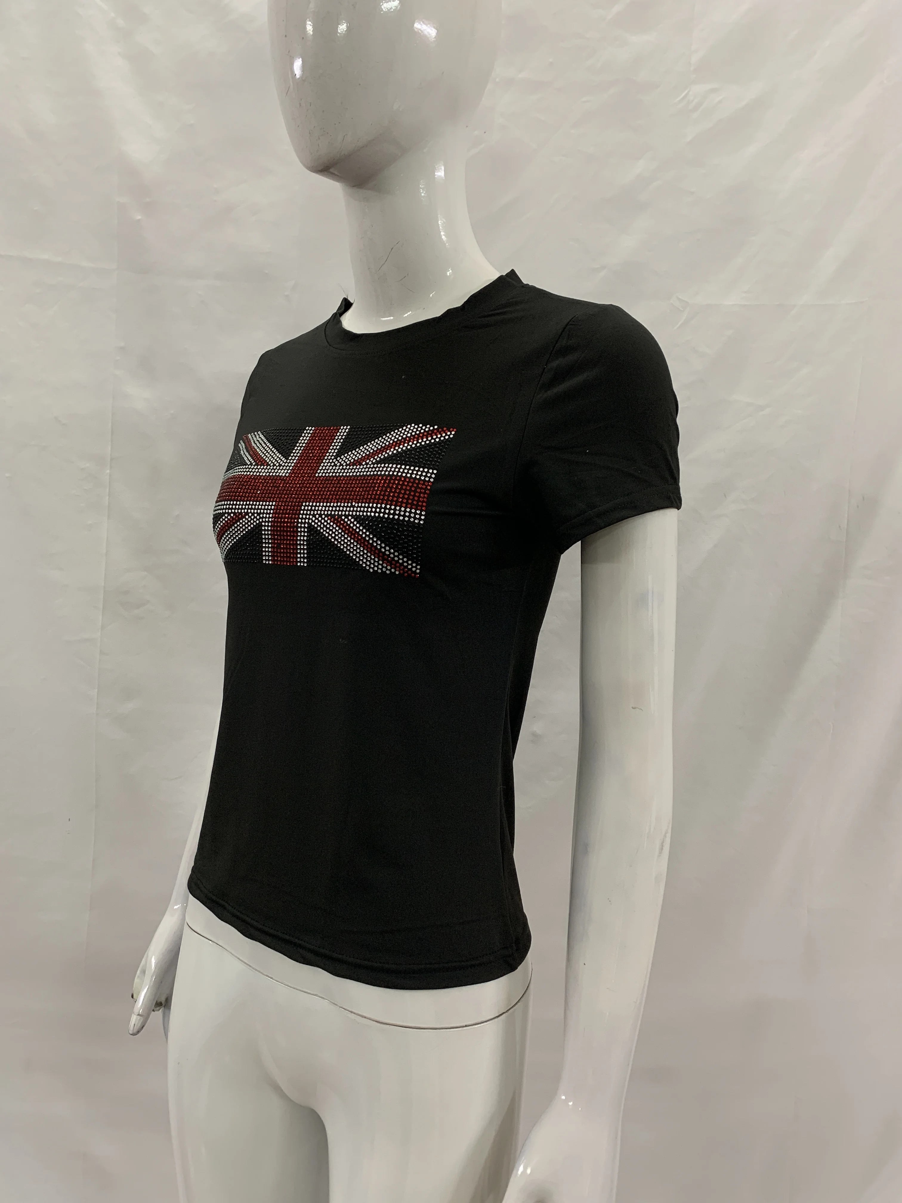 Y2K Crop-Top mit Rundhalsausschnitt, Kurzarm, Raffung und Strass UK-Flaggen-Grafik für Musikfestivals und Casual Street Looks – Detail 11