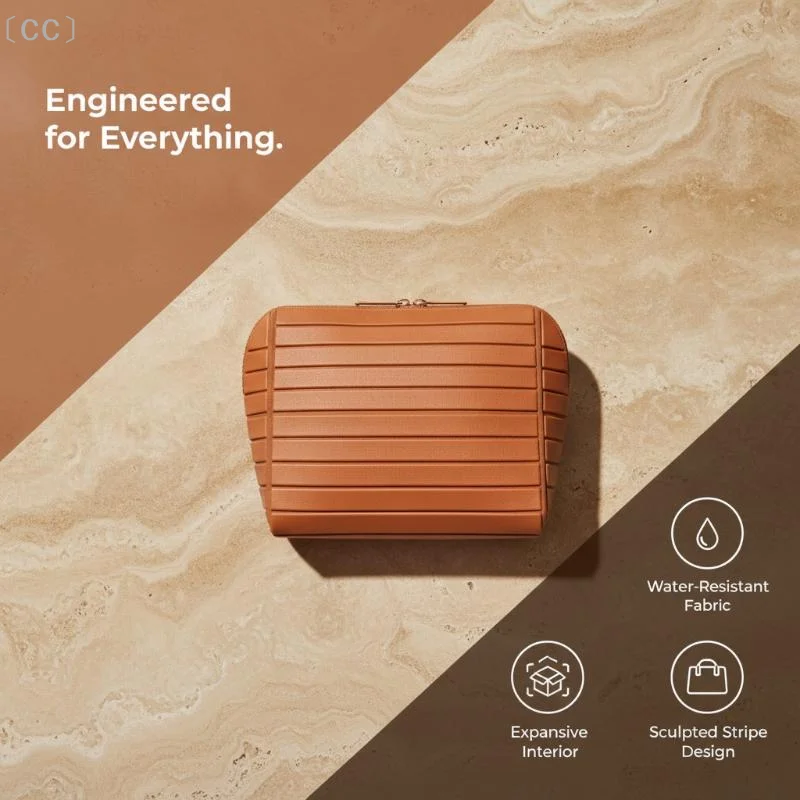 〔CC〕Large Capacity Makeup Organizer Bag Adjustable Dividers Waterproof Toiletry Pouch for Vacation Bathroom Storage〔88〕