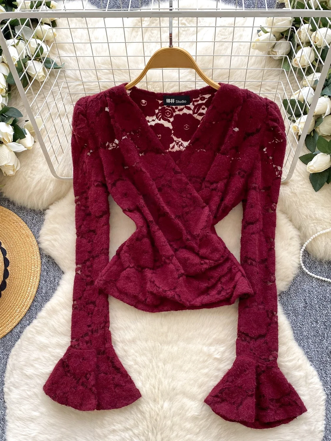 Retro V-Ne Bell Sve…