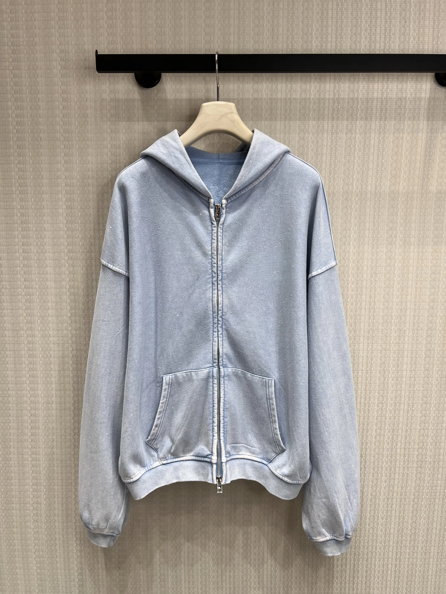 

Loose Shoulder Hoodie Embroidered Glittering Diamond Logo Casual Style Long Sleeve Cotton Sweatshirt for Young Women