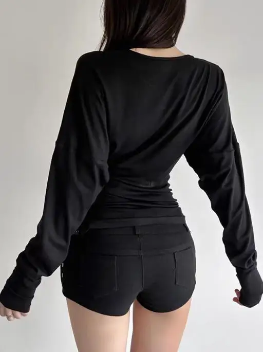 

Autumn and Winter Solid Color V-Neck Y2K Fashionable Niche T-Shirt for Women with Beaded Design, Waist Cinching Long Sleeved Top