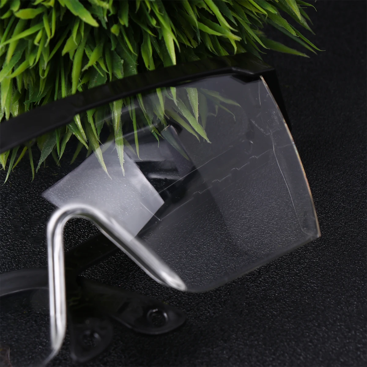 

Glasses Dust and Windproof Eye Protection Cover Protective Goggles Outdoor Spittle Baffle Black Man