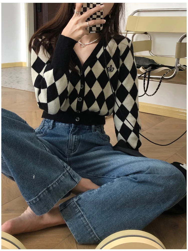 Fall Winter Women Vintage Korean Fashion Cardigan Sweater Ins Street Long Sleeve Diamond Check Knitwears 2000s Aesthetic Tide