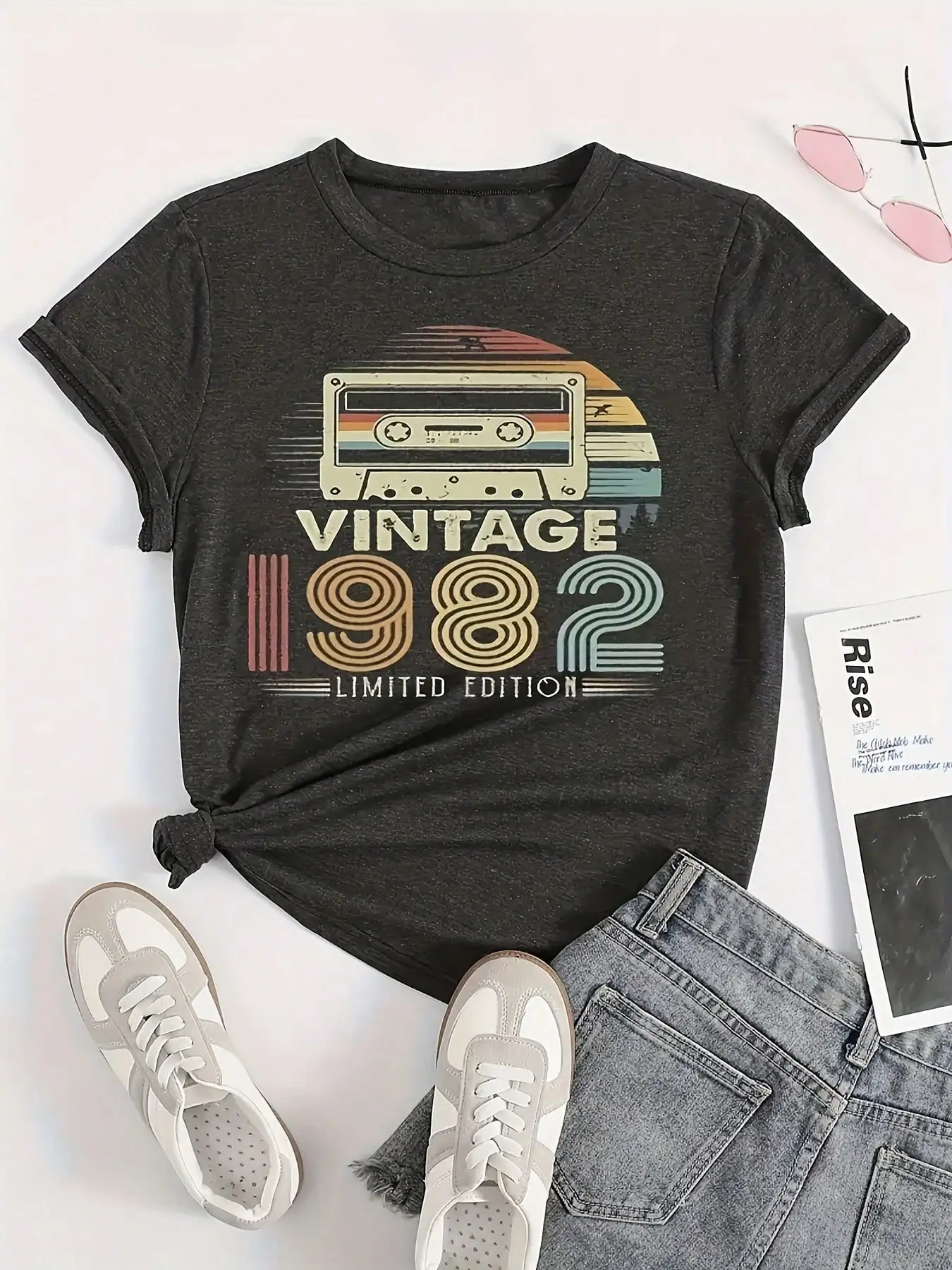 

1982 Vintage Letter Print T-Shirt - Relaxed Fit Casual Crew Neck Short Sleeve Tee For Women - Everyday Wear Womens Clothing