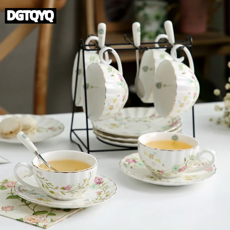 2Pcs Vintage Floral Ceramic Coffee Cup Saucer Set Gold Rim Pumpkin Tea Cup European Afternoon Tea Mug Breakfast Latte Teacup view 4