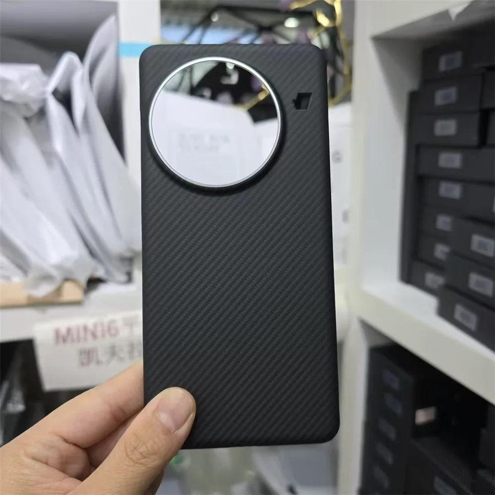 

Magnetic Premium Aramid Carbon Fiber Case For OnePlus 13 Matte Armor Cover