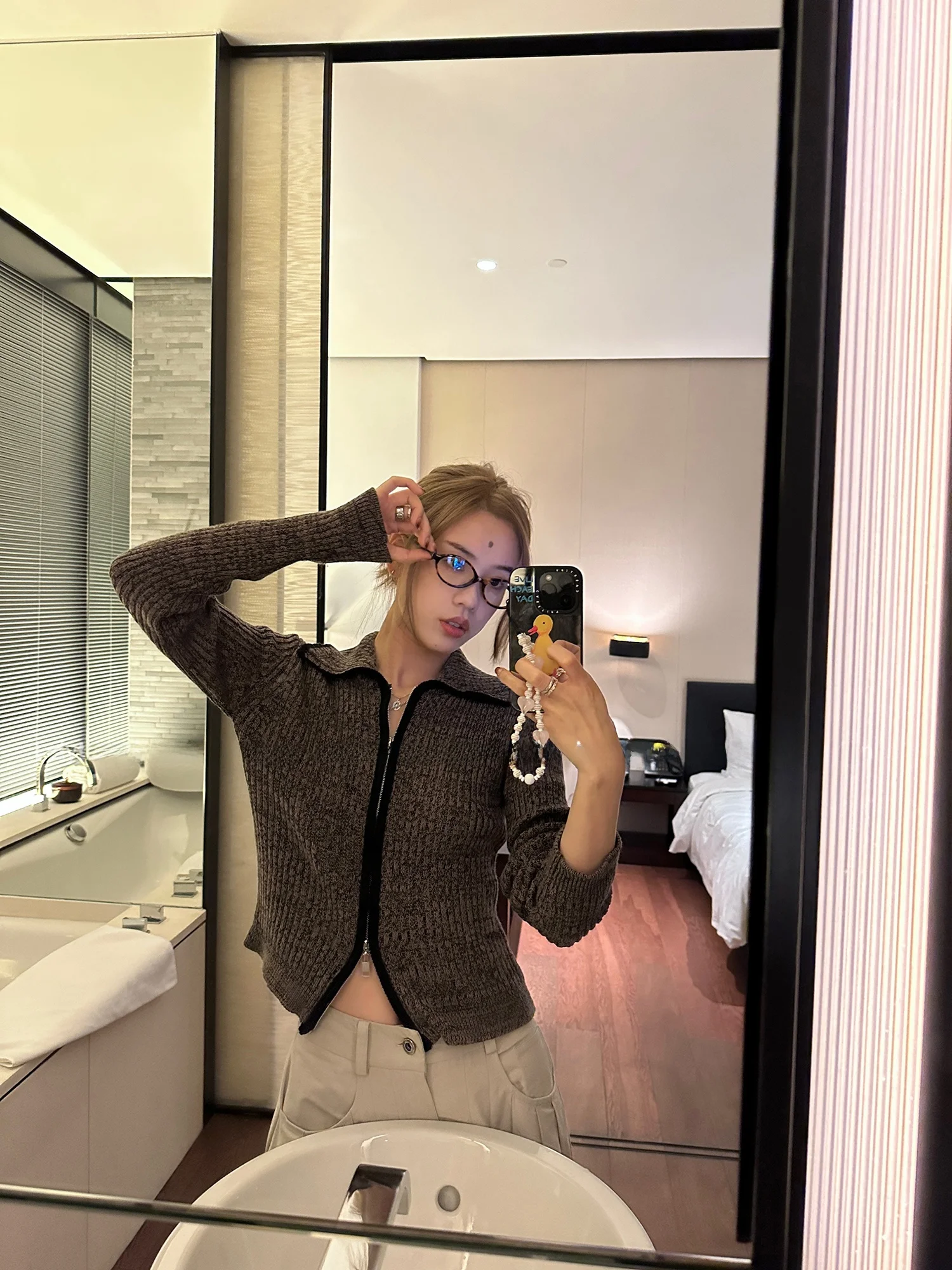 

Женский осенне-зимний вязаный кардиган LelyMooch из смесовой ткани (хлопок, нейлон, шерсть) для повседневной носки