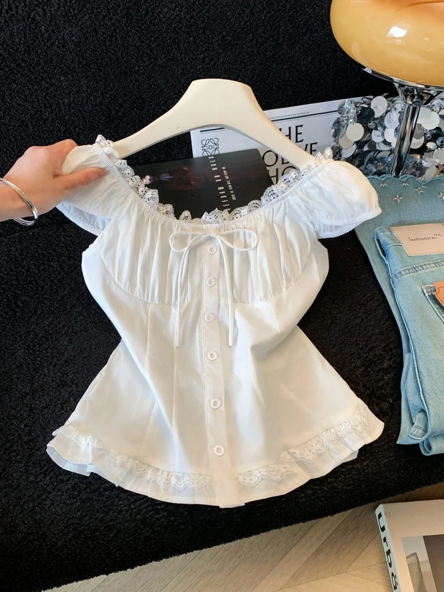 

French Style Lace Patchwork Bubble Sleeve Shirt Women's Summer Slimming Belted One Shoulder Top Polyester Fiber Short Sleeve