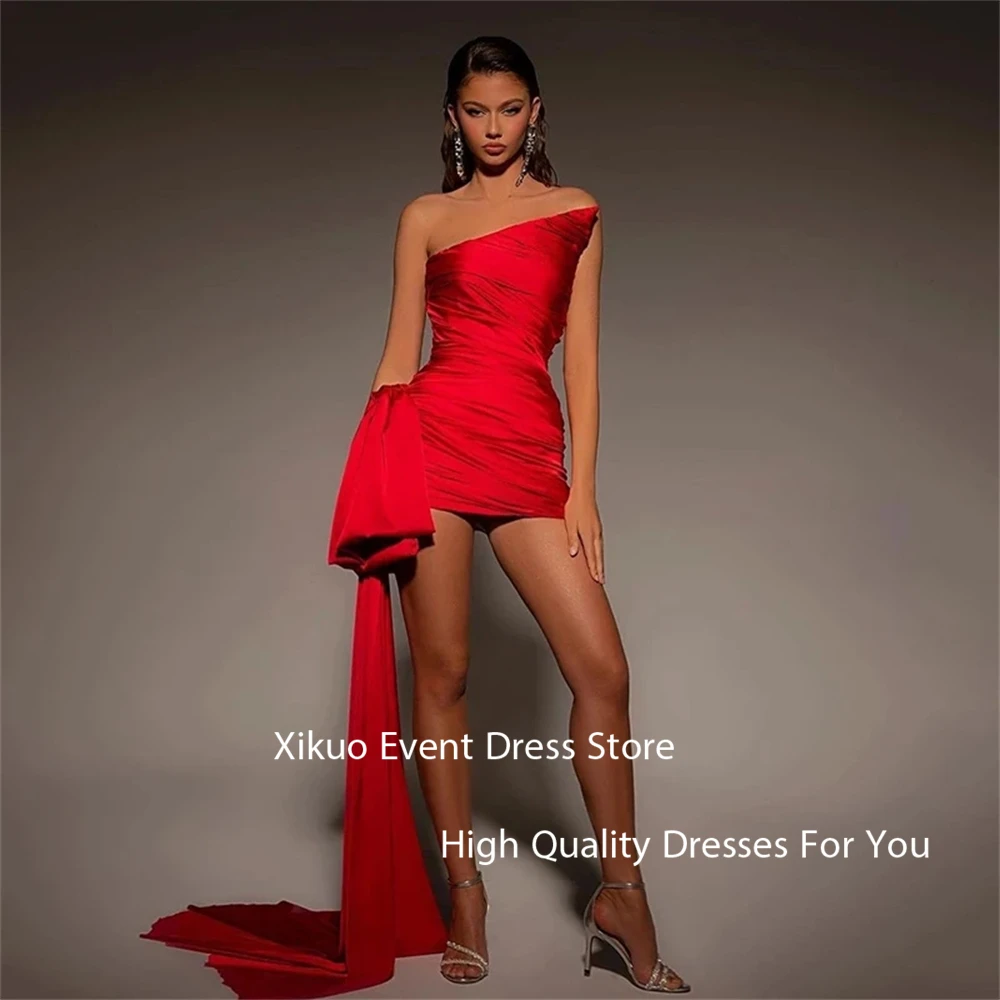 فستان Xikuo Fashion من الساتان الأحمر للحفلات الراقصة بدون أكمام مناسبة مخصصة فستان سهرة فوق الركبة فساتين سهرة كوكاتيل مخصصة