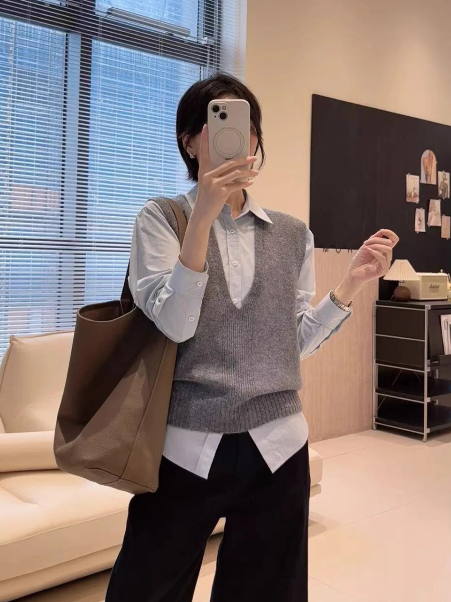 

Повседневный вязаный жилет в Корейском стиле, свитер Svel V-Ne, шерстяной жилет, легко носить, многослойный топ для женщин