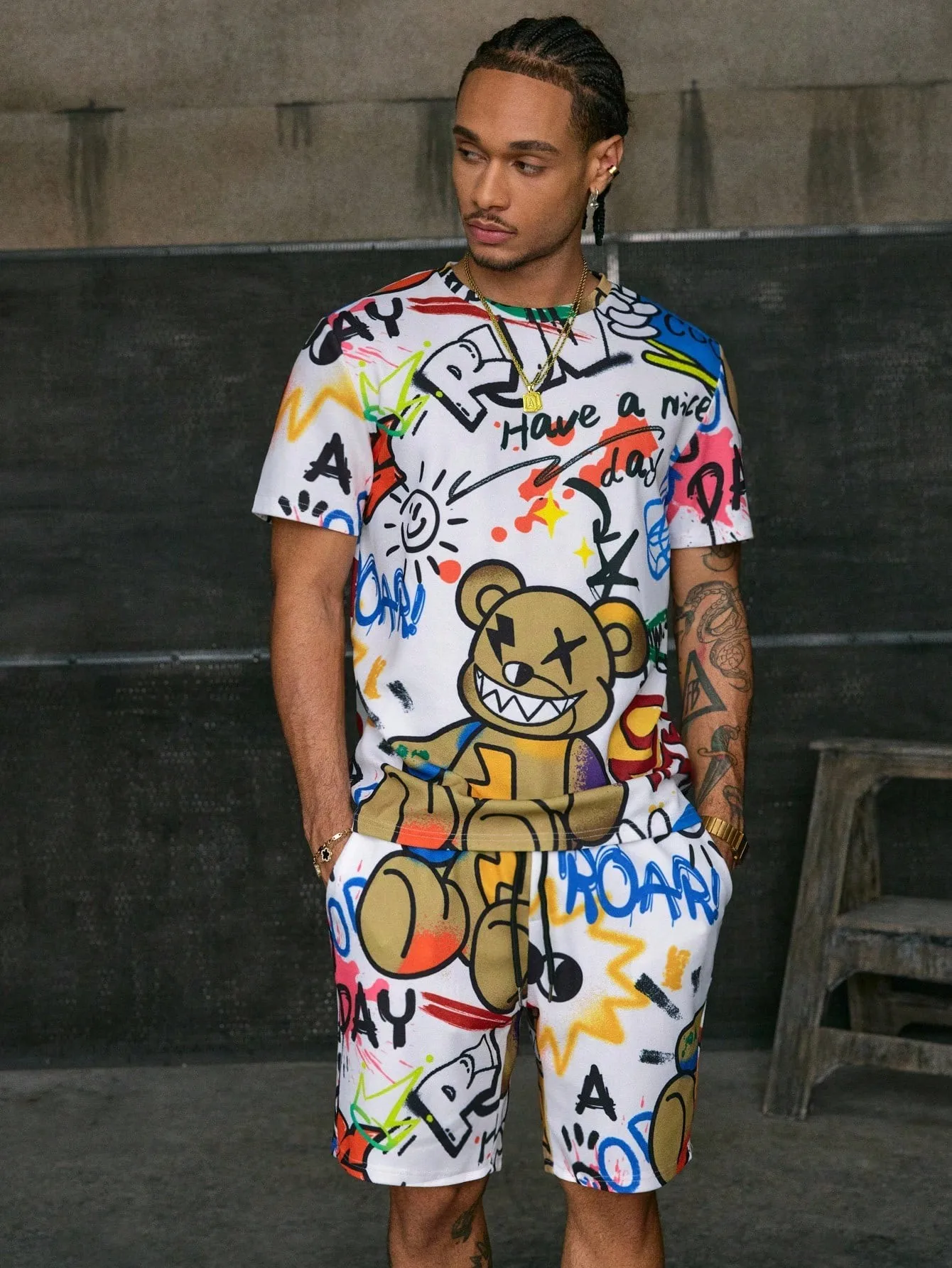 

2026 Summer Men's Suit with Bear Print Breathable Lightweight Casual and Fashionable Outdoor Men's Clothing