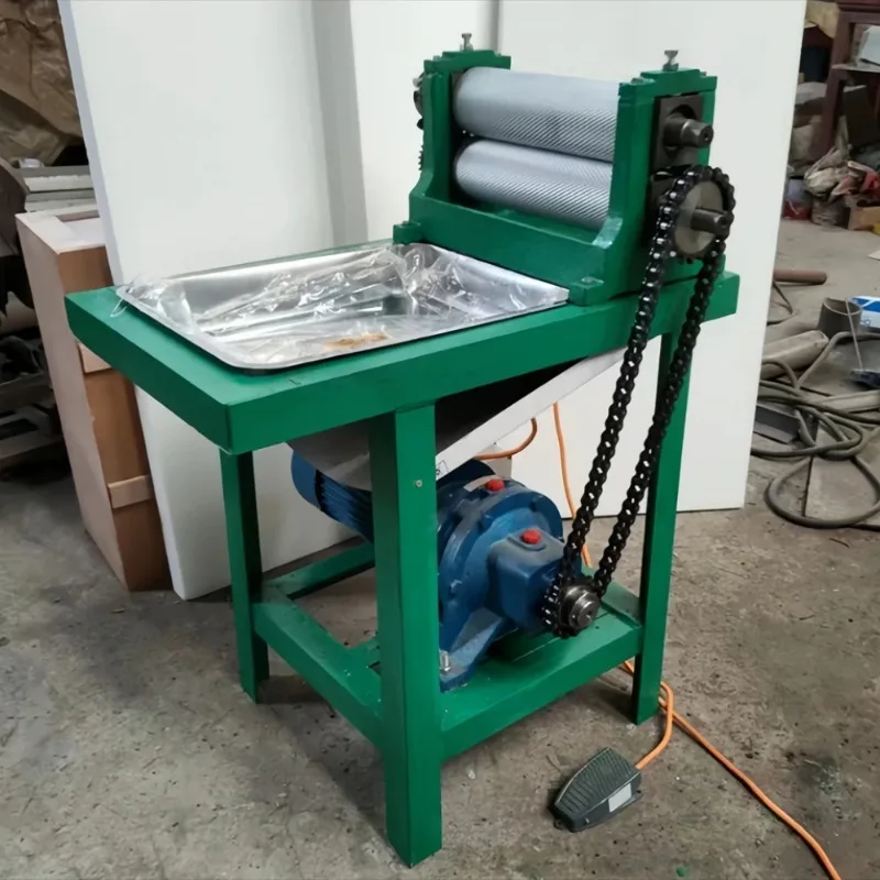 New Automatic Bee Wax Manual Foundation Bee Wax Foundation Sheet Machine Beeswax Comb Foundation Rolling Machine