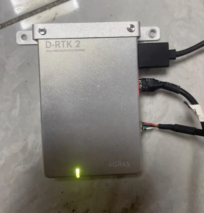 90% new original D-RTK 2 AGRAS HIGH PRECISION POSITIONING modular Compatible for DJI MG1P drone