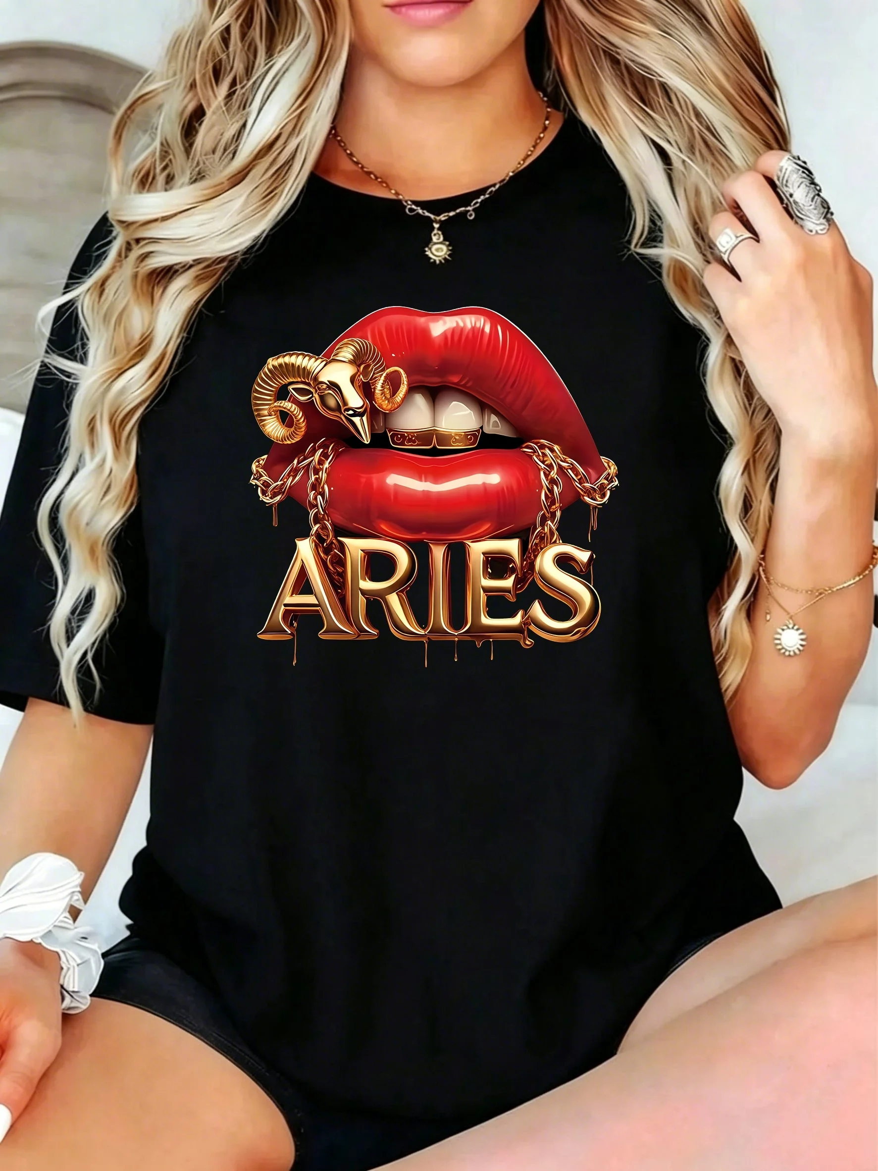 1Pcs Plus Size Women T-Shirt, Red Lips Gold Ram Chains Aries Sign Shirt, Loose Type Shirt for Women