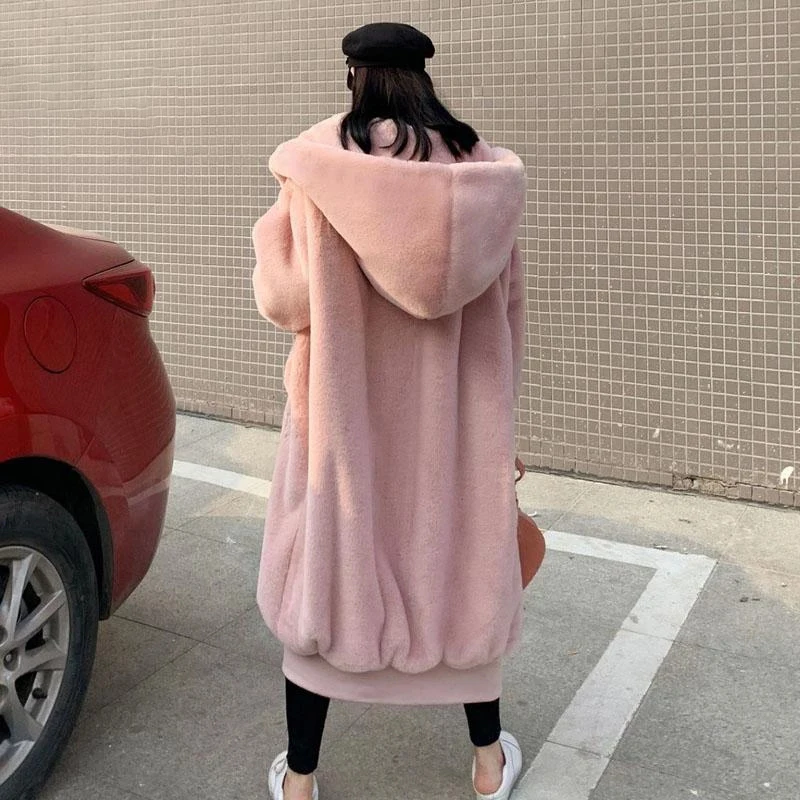 Elegant Hooded Long Winter Faux Fur Coat Women Fashion Plush Fur Coats Hoodies Loose High Quality Thick Warm Winter Fur Overcoat