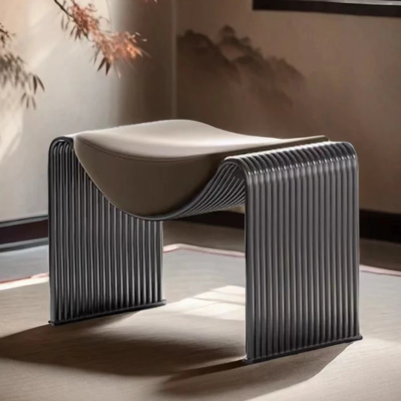 Light luxury shoe changing stool makeup stool household shoes wrought iron minimalist designer dressing chair  vanity chair